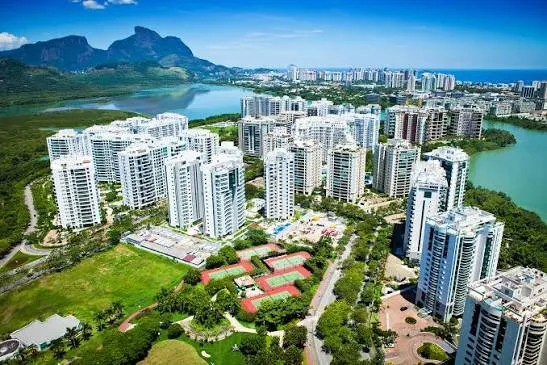 Aluguel no Rio dispara com queda de mais de 30% na oferta, alta dos juros e avanço das locações temporada